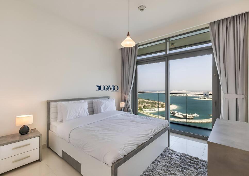 Bahay bakasyunan Myduomo- Prime 2br Beachfront, Palm & Marina Views-1606 Dubai