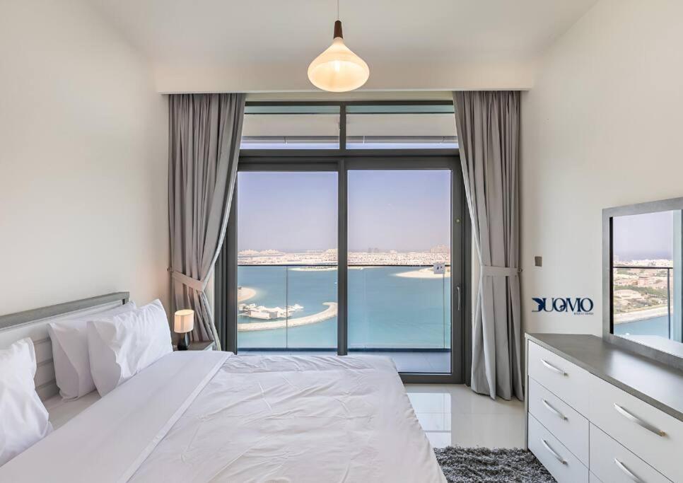 Holiday home Myduomo- Prime 2br Beachfront, Palm & Marina Views-1606